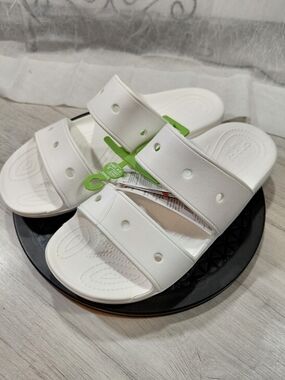 NWT CROCS Mens Classic 2 Strap White Slide Sandals SIZE MENS 10 WOMENS 12